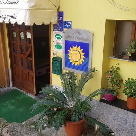 Locanda Dalla Compagnia Riomaggiore Exterior foto